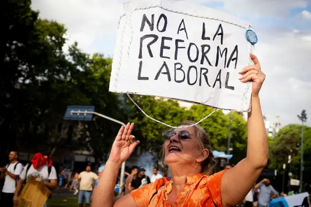 Trabajo reordena la representación sindical y sostiene al SECLO como puerta obligatoria del conflicto laboral