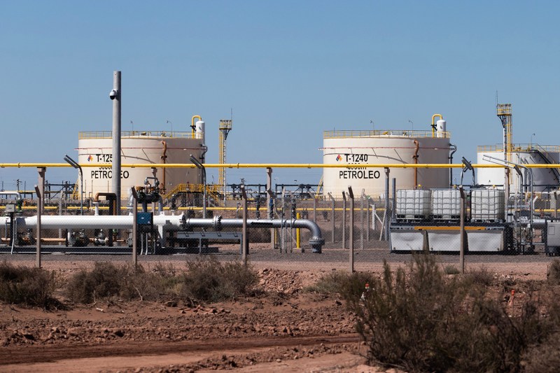 Chevron apuesta u$s 13.800 millones bajo el RIGI para cuadruplicar El Trapial-Este: la escala depende del VMOS