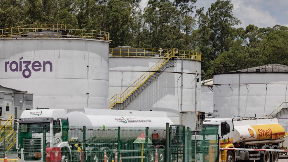 Raízen cede el downstream argentino por USD 1.420 millones: disciplina de cartera y lo que cambia para el upstream local