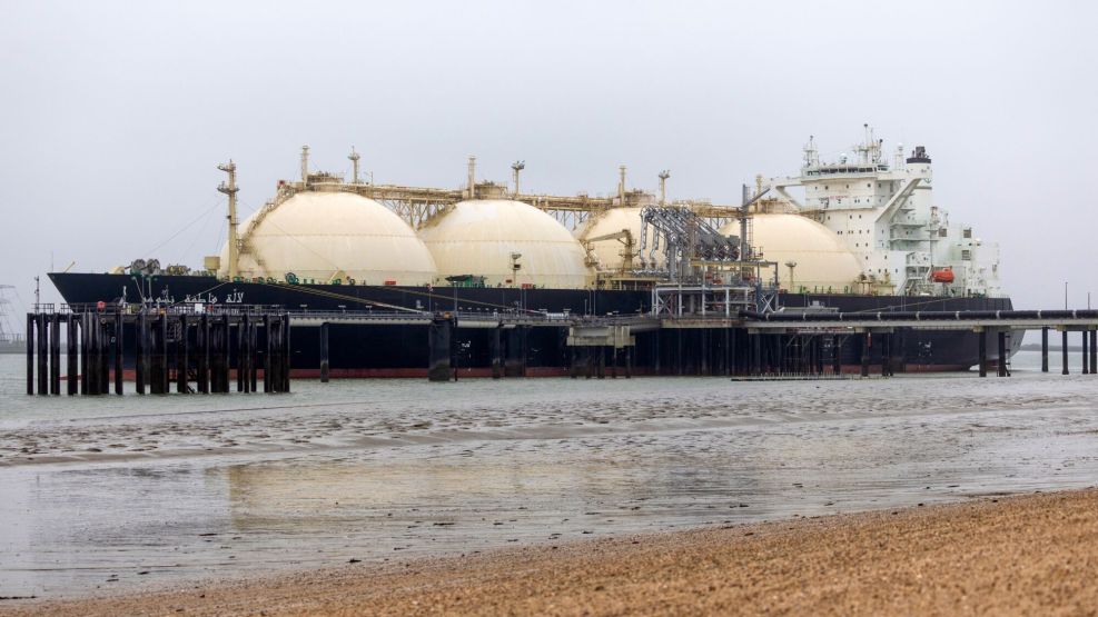 Gas europeo +19% en julio agrava el costo fiscal del invierno: Argentina subsidia la brecha de importación de GNL
