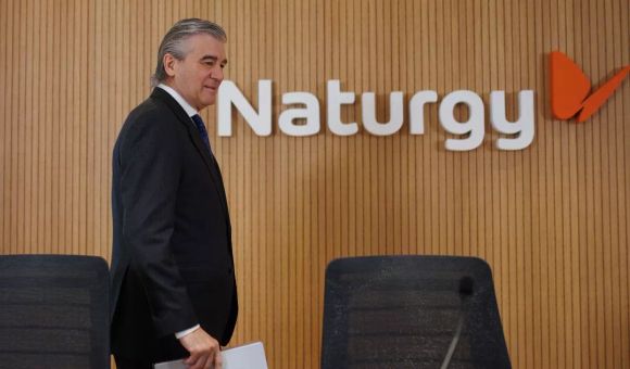 ENReGE recorta planta mientras Naturgy BAN acumula seis meses con 61% de reclamos fundados: la pinza entre downsizing regulatorio y non-compliance estructural
